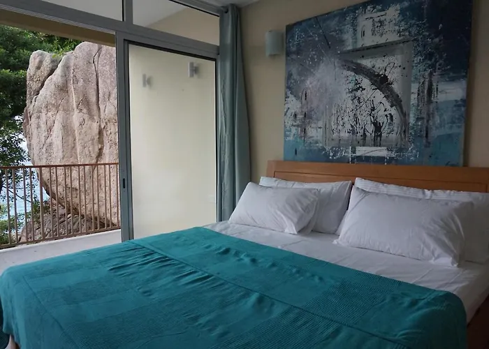 Lägenhet Maka Bay Self Catering Victoria