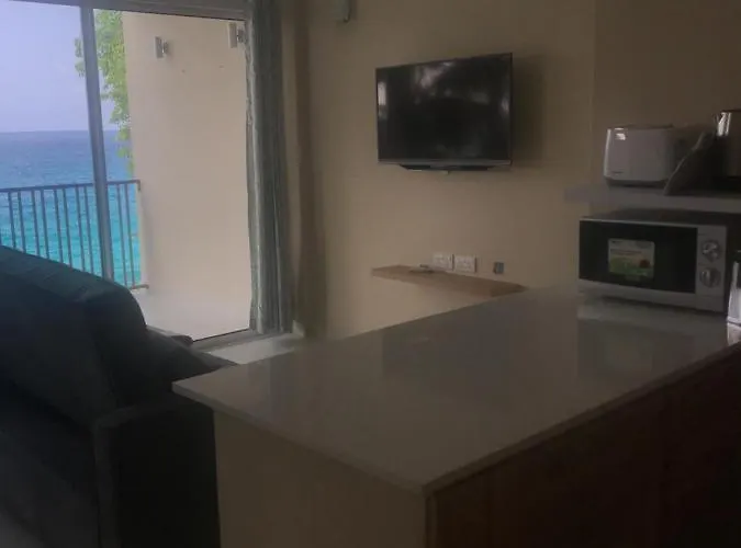 Maka Bay Self Catering * Victoria