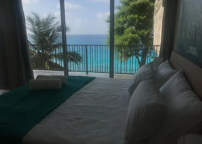 Lägenhet Maka Bay Self Catering *