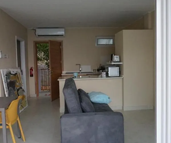 Lägenhet Maka Bay Self Catering