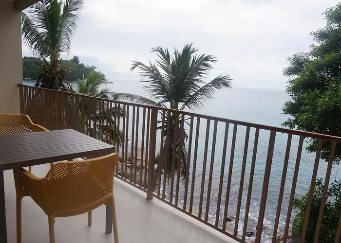 Maka Bay Self Catering
