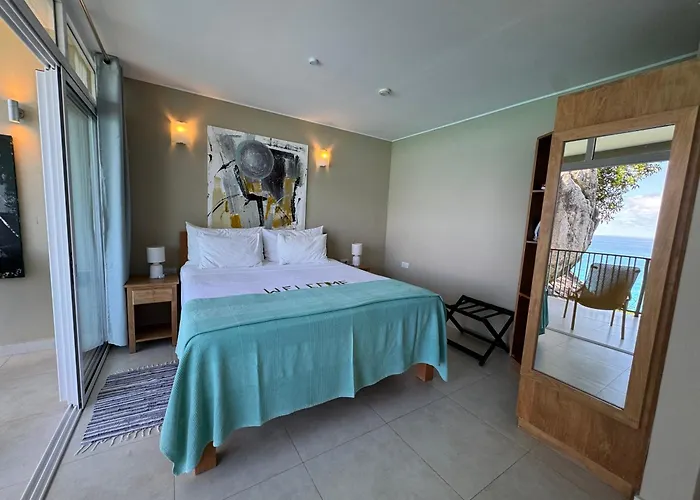 Maka Bay Self Catering * Victoria